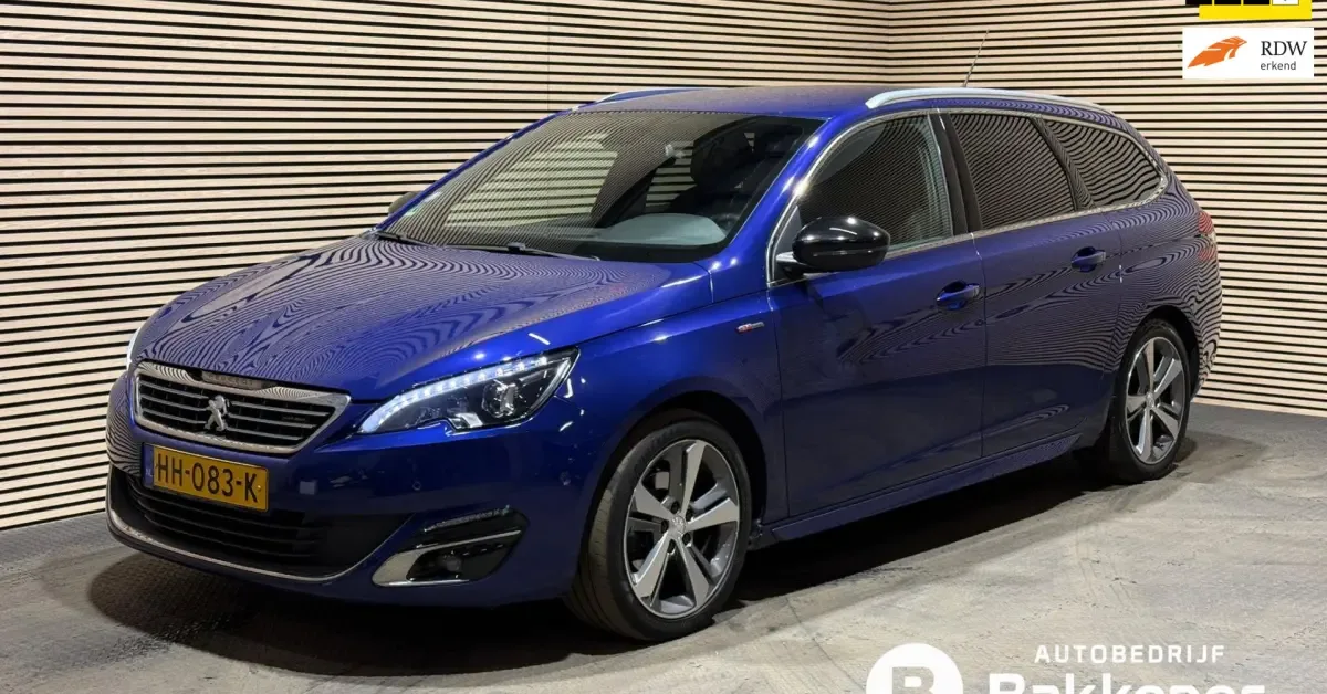 Peugeot 308 (2015) — foto 1
