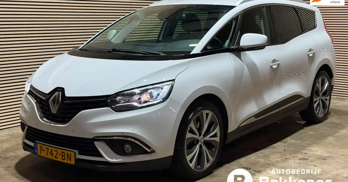 Renault Grand Scénic (2017) — foto 1