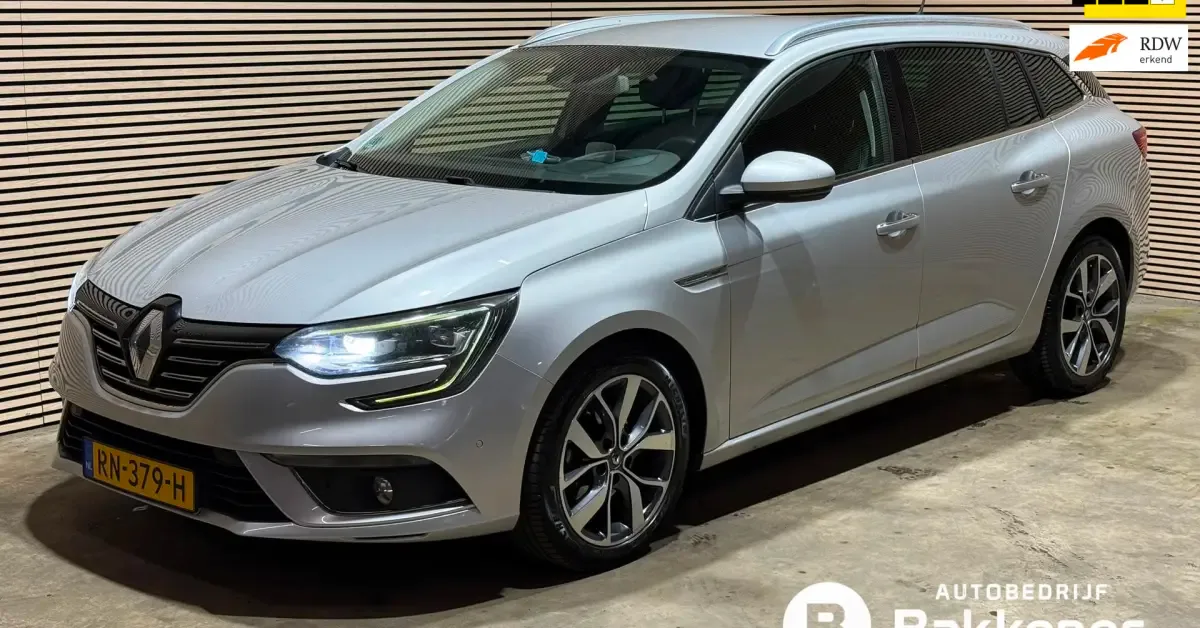 Renault Mégane (2018) — foto 1