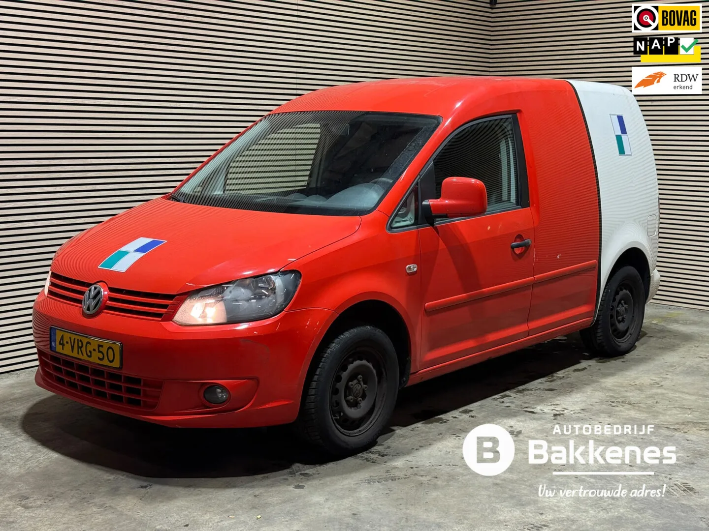 Volkswagen Caddy (2011) — foto 1