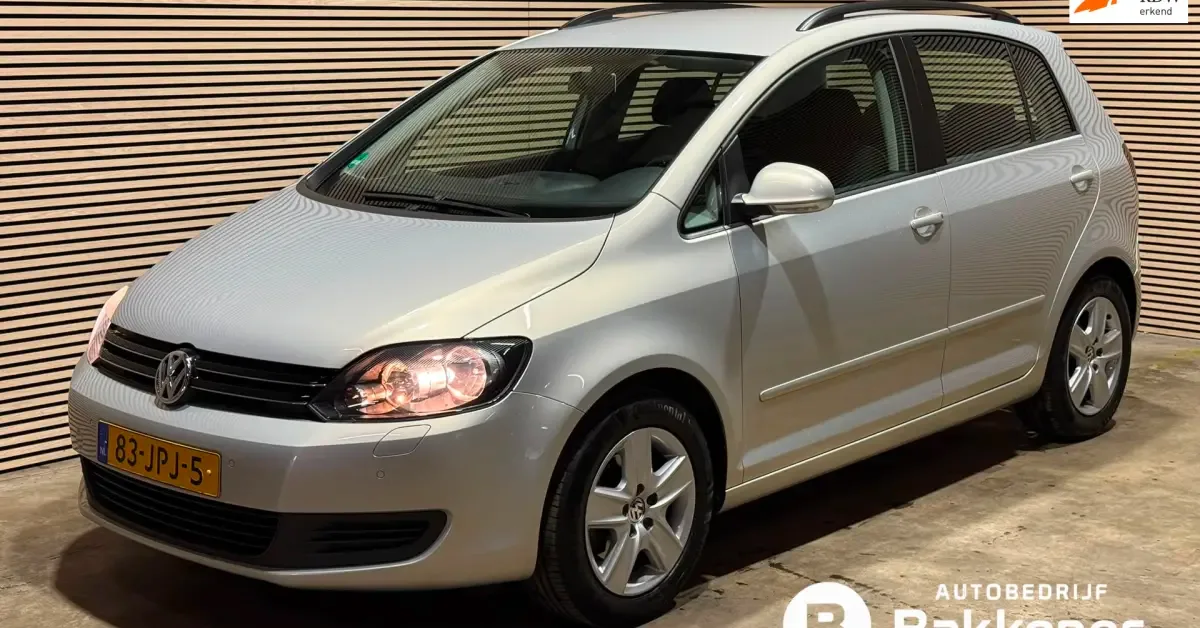 Volkswagen Golf (2009) — foto 1