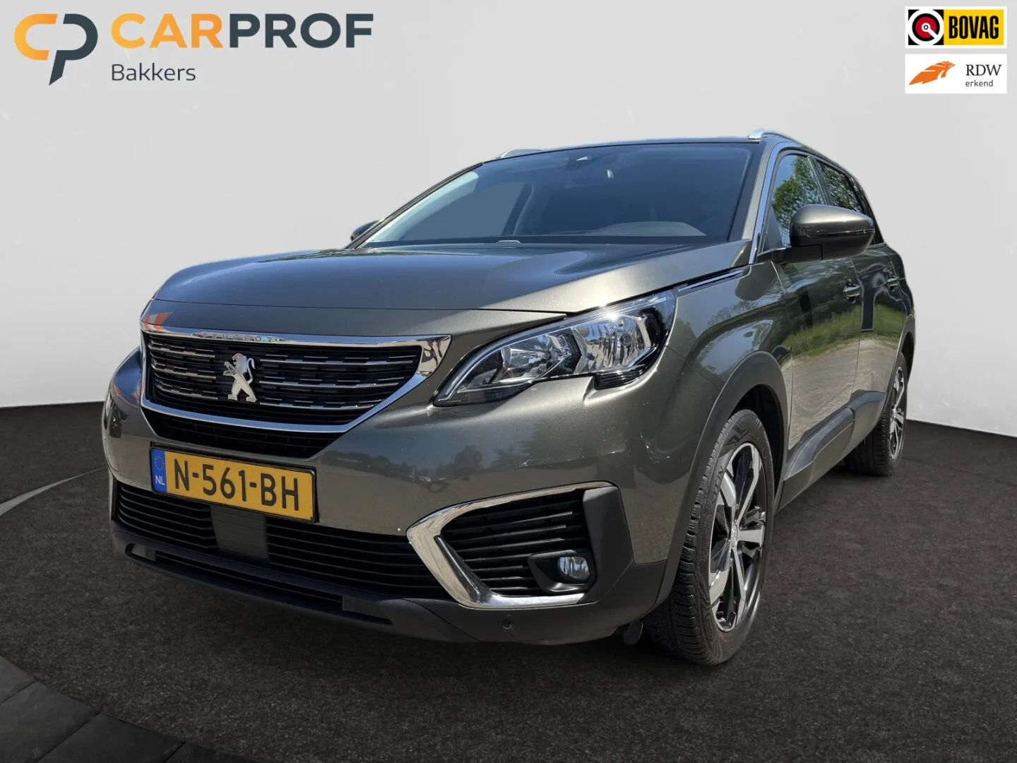 Peugeot 5008 (2018) — foto 1