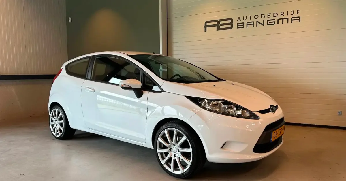 Ford Fiesta (2012) — foto 1