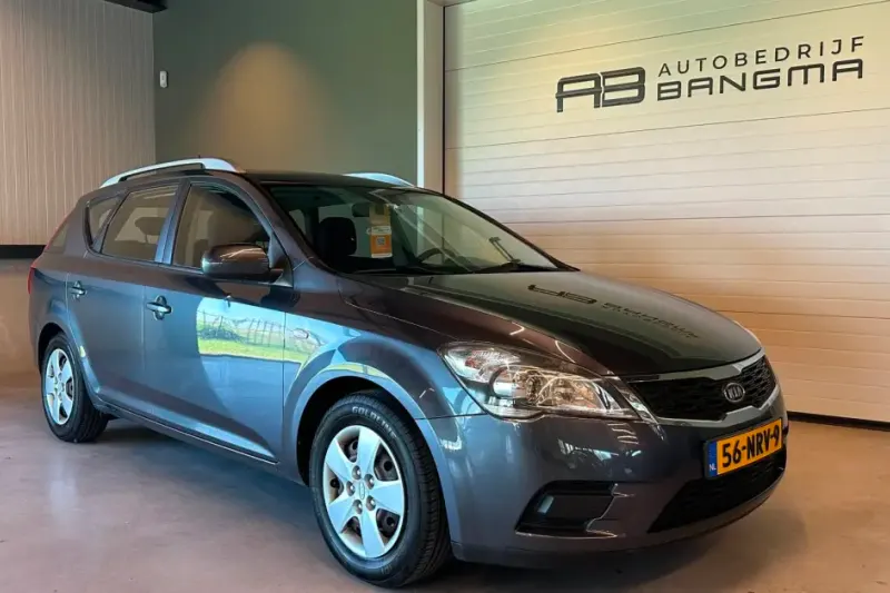 Kia Cee'd (2011)