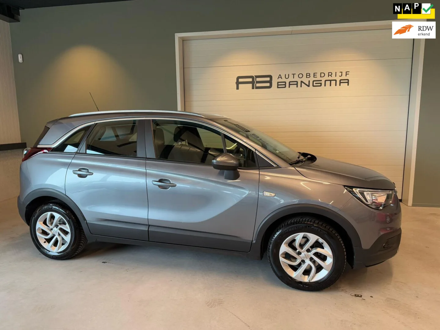 Opel Crossland X (2019) — foto 1