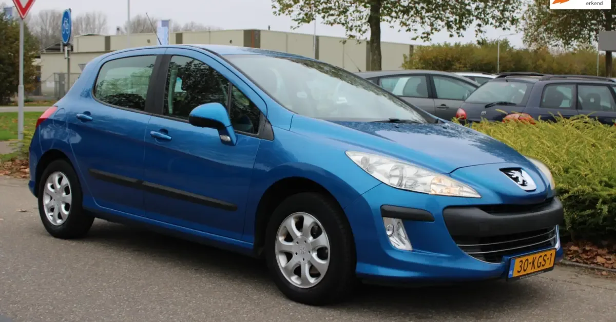 Peugeot 308 (2008) — foto 1