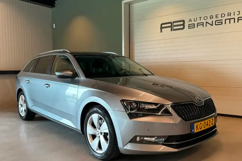 Škoda Superb (2016)