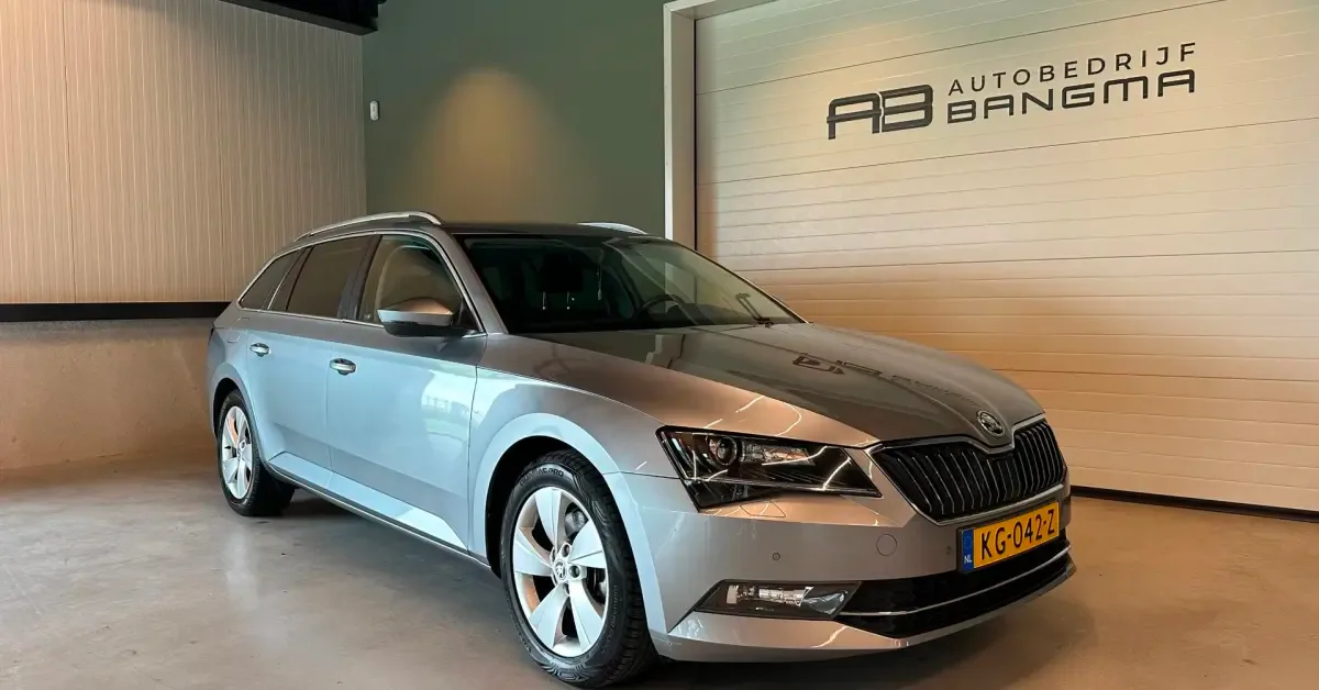 Škoda Superb (2016) — foto 1