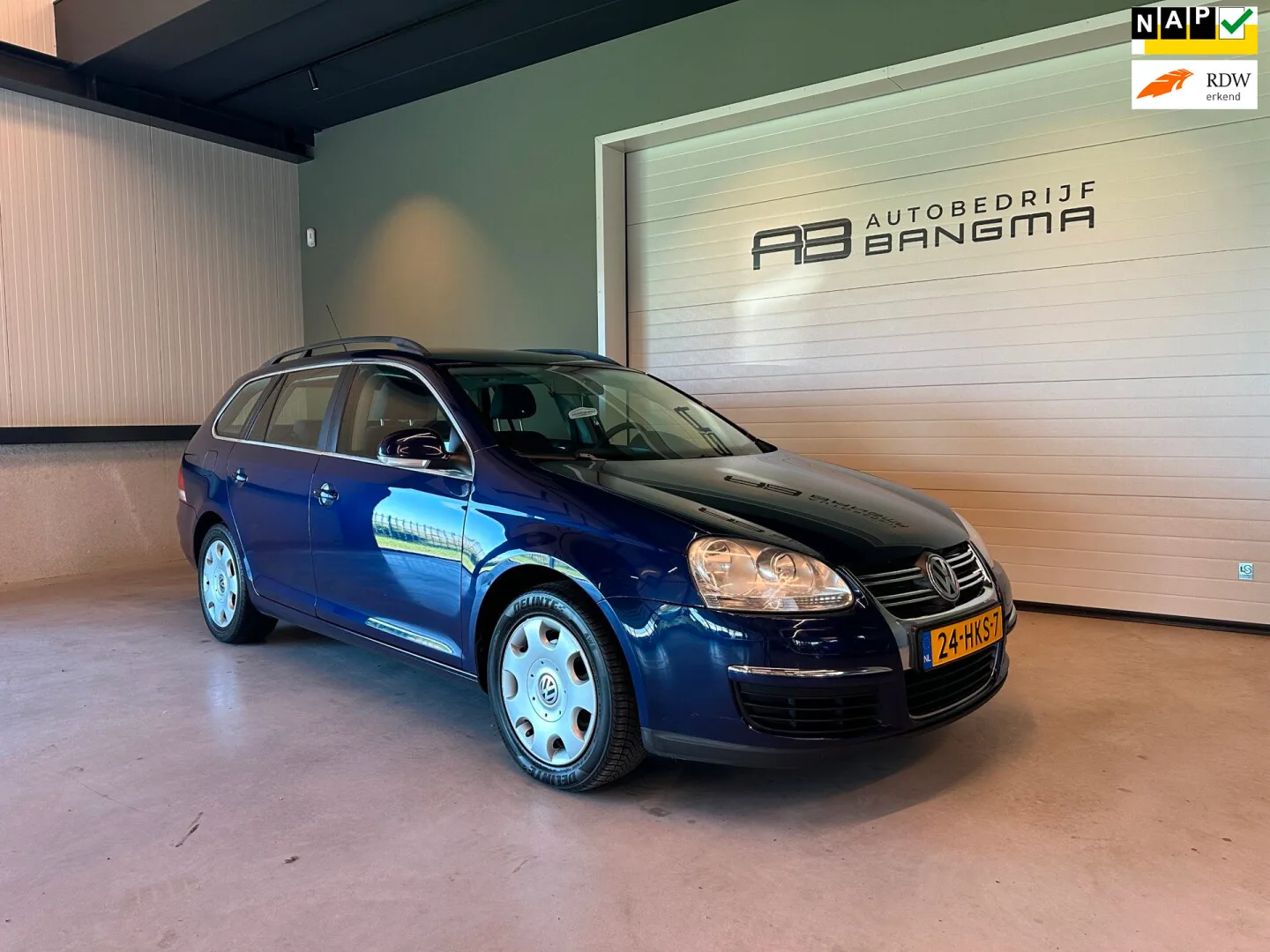 Volkswagen Golf (2009) — foto 1