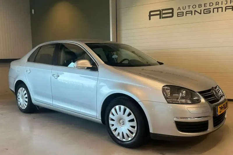 Volkswagen Jetta (2006)