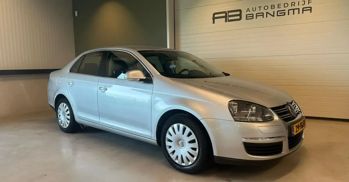 Volkswagen Jetta (2006) — foto 1