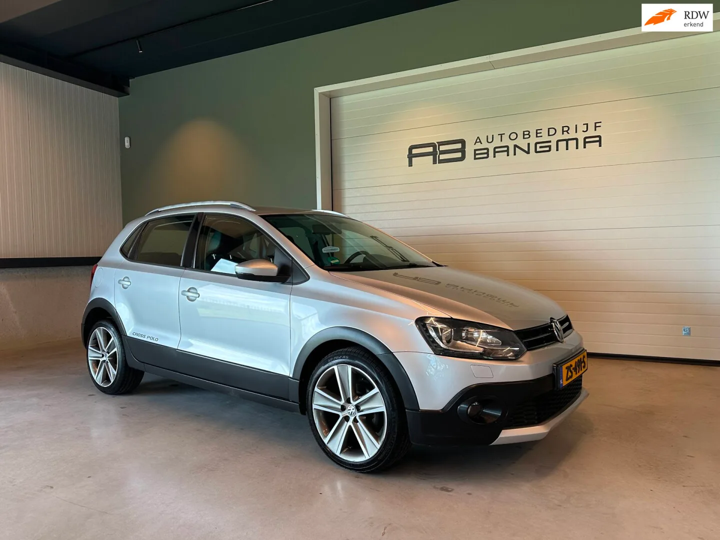 Volkswagen Polo (2012) — foto 1