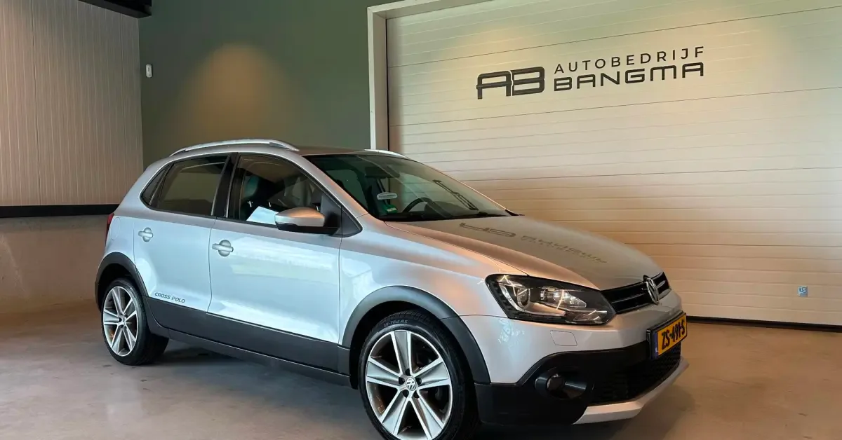 Volkswagen Polo (2012) — foto 1