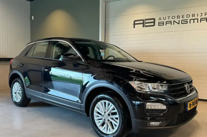 Volkswagen T-Roc (2017)