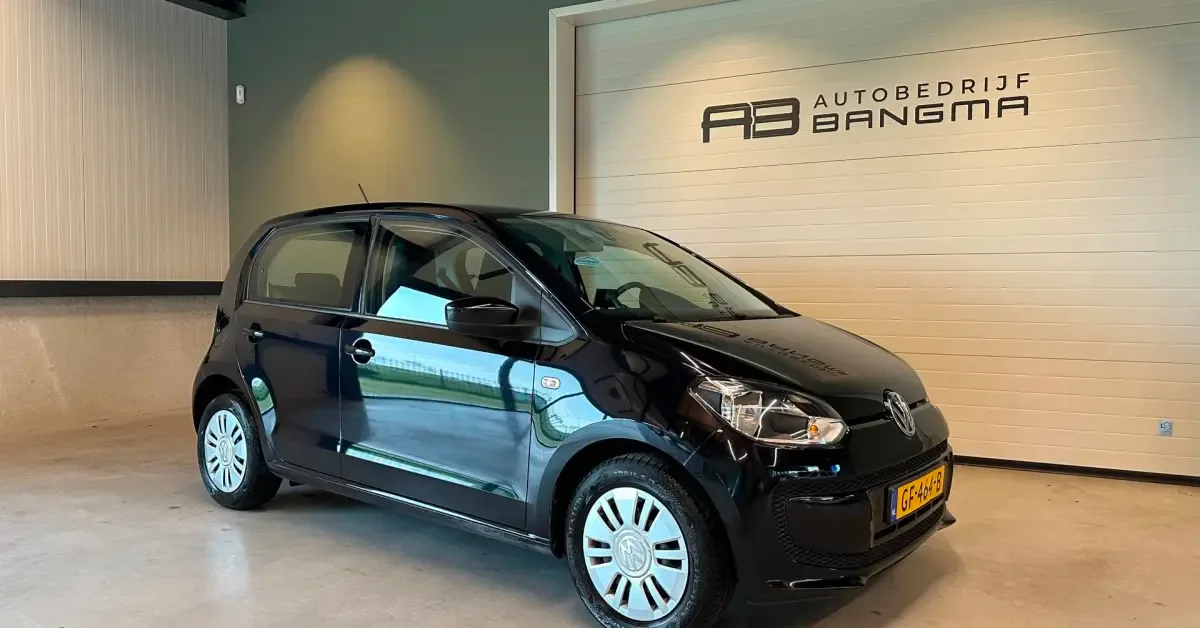 Volkswagen Up! (2015) — foto 1