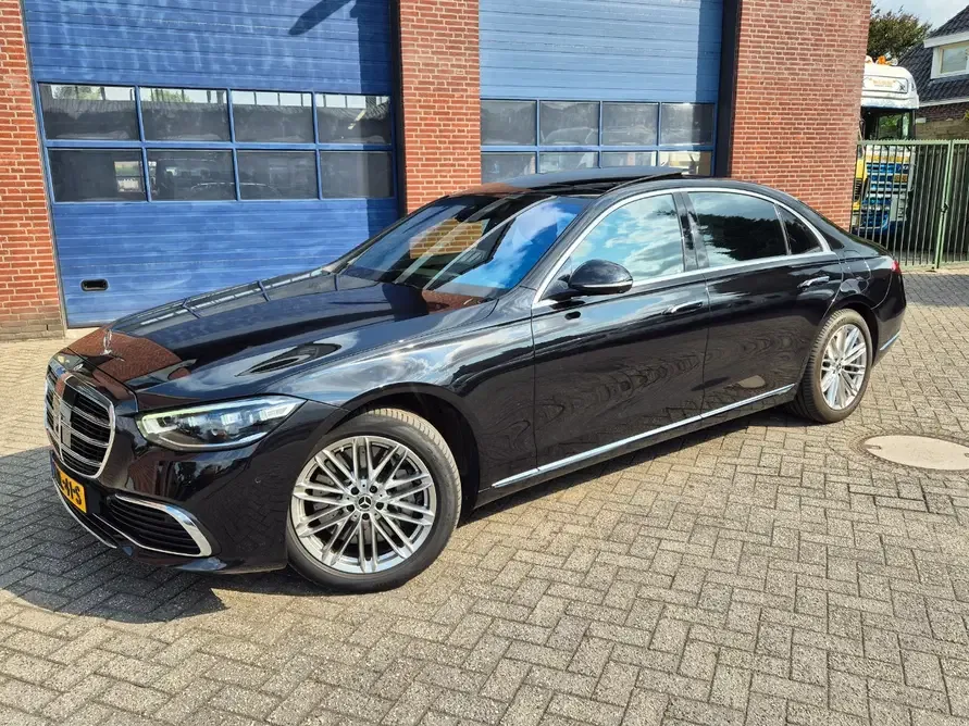 Mercedes-Benz S-Klasse (2023) — foto 1