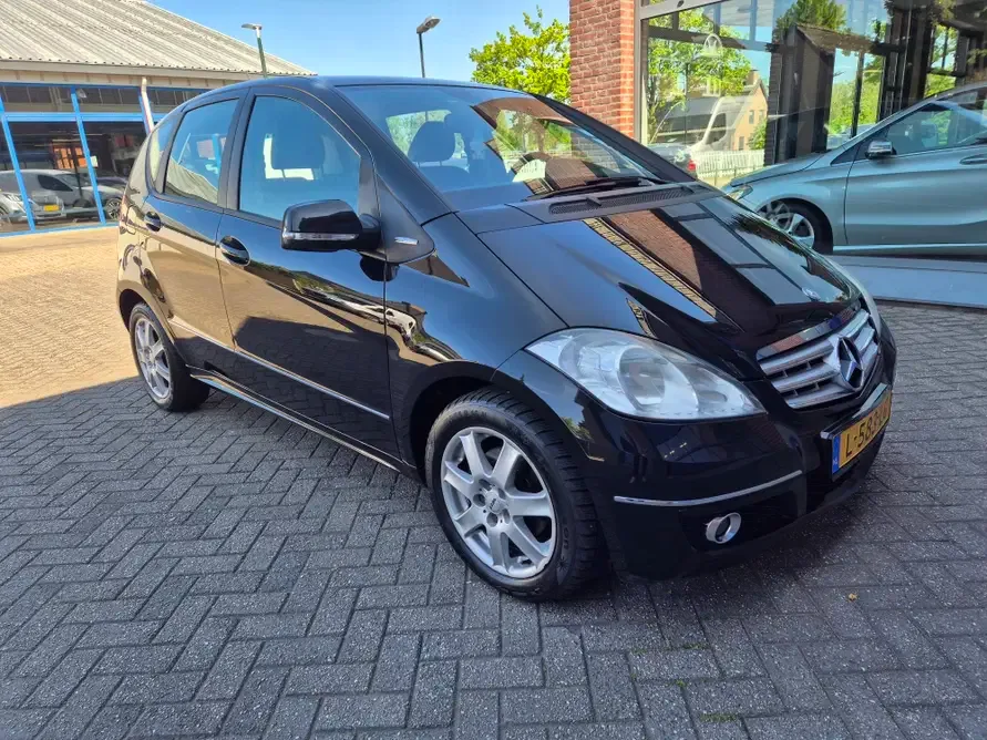 Mercedes-Benz A-Klasse (2010) — foto 1