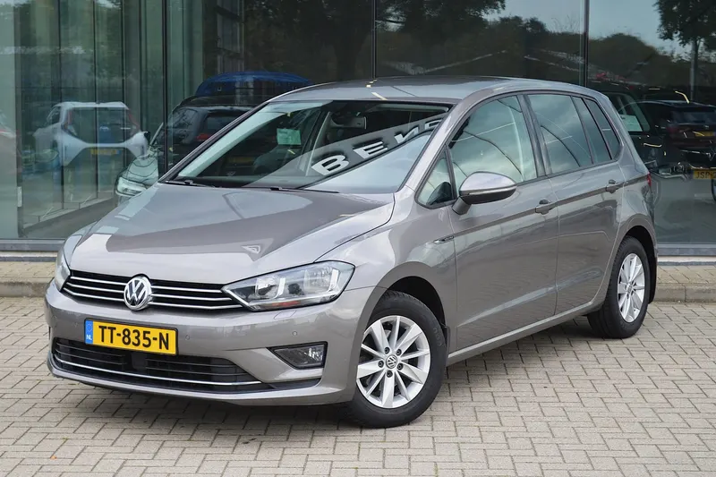 Volkswagen Golf Sportsvan (2015)
