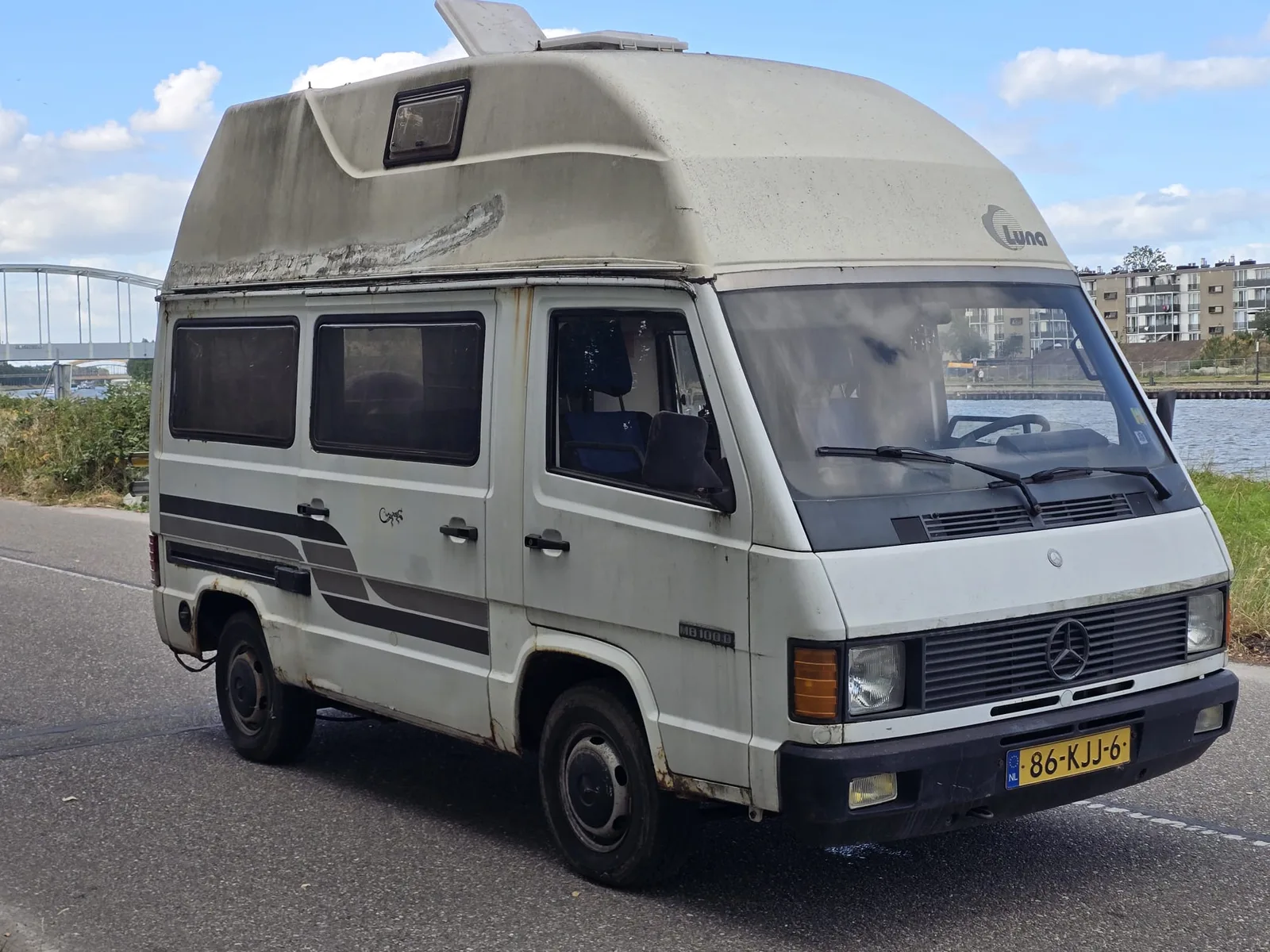 Mercedes-Benz MB 100 (1991) — foto 1