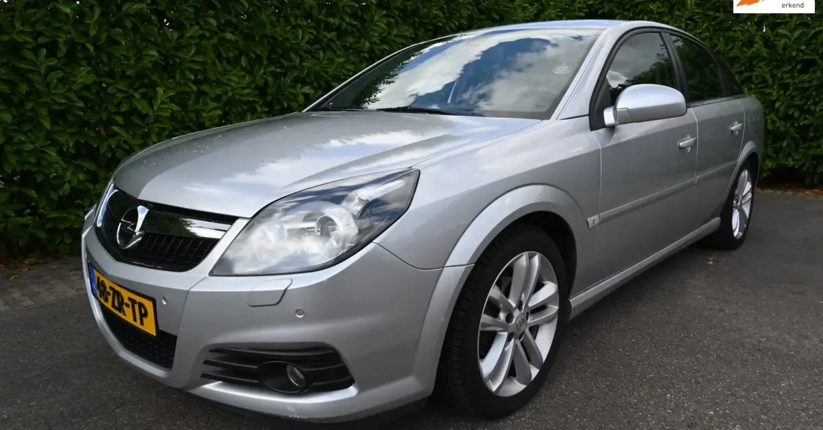 Opel Vectra (2008) — foto 1