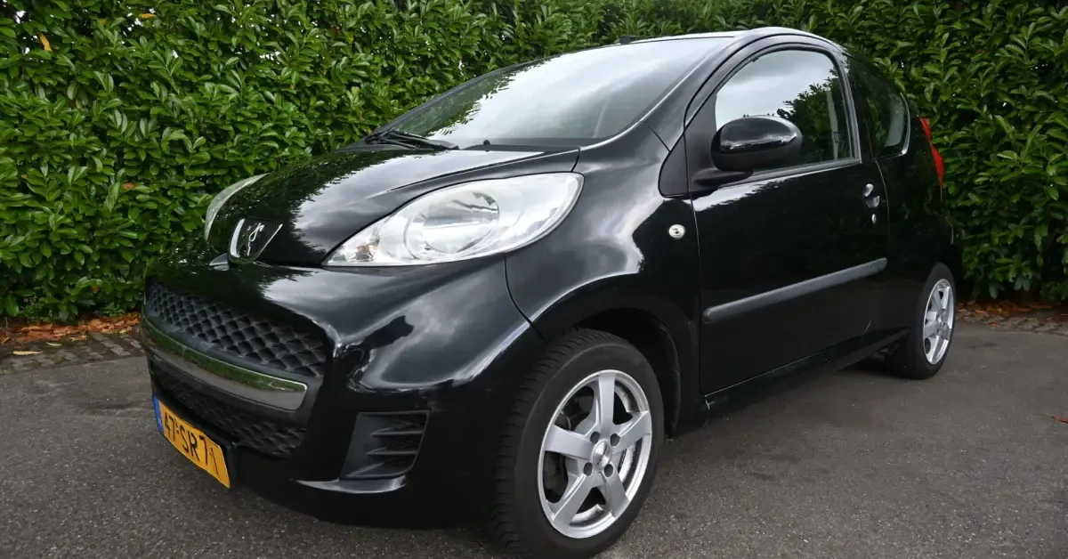 Peugeot 107 (2011) — foto 1