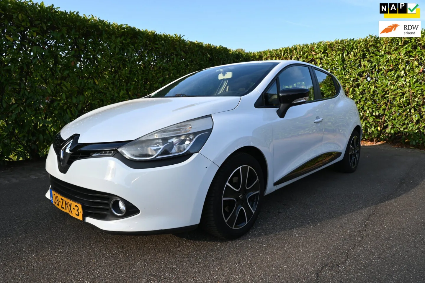 Renault Clio (2013) — foto 1