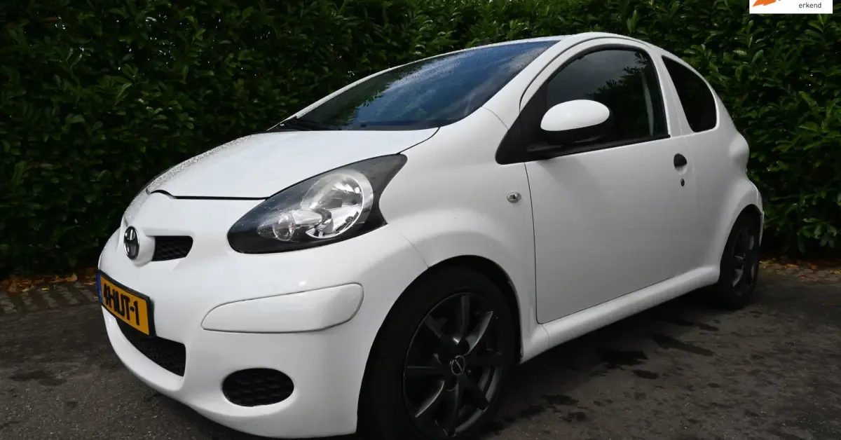 Toyota Aygo (2010) — foto 1