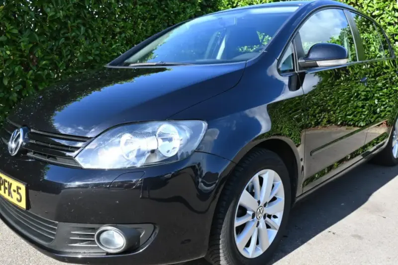 Volkswagen Golf (2011)