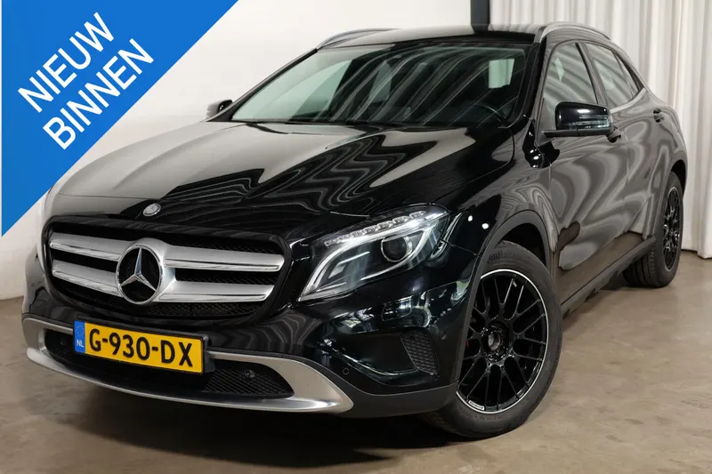 Mercedes-Benz GLA (2016)