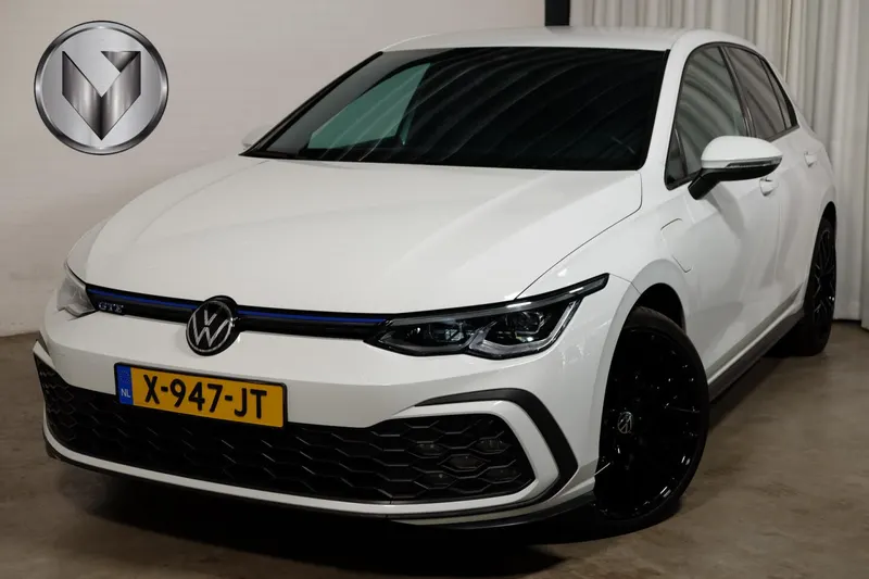 Volkswagen Golf (2021)