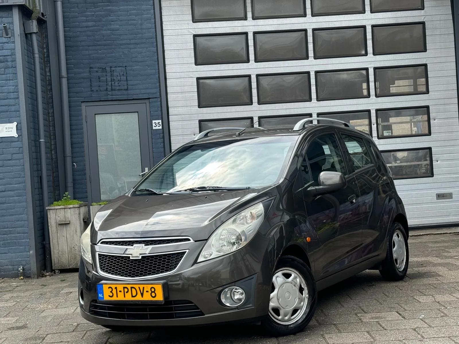 Chevrolet Spark (2011) — foto 1