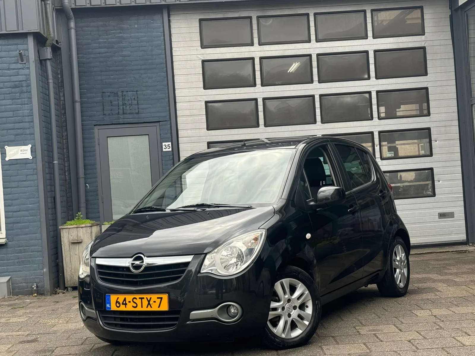 Opel Agila (2011) — foto 1