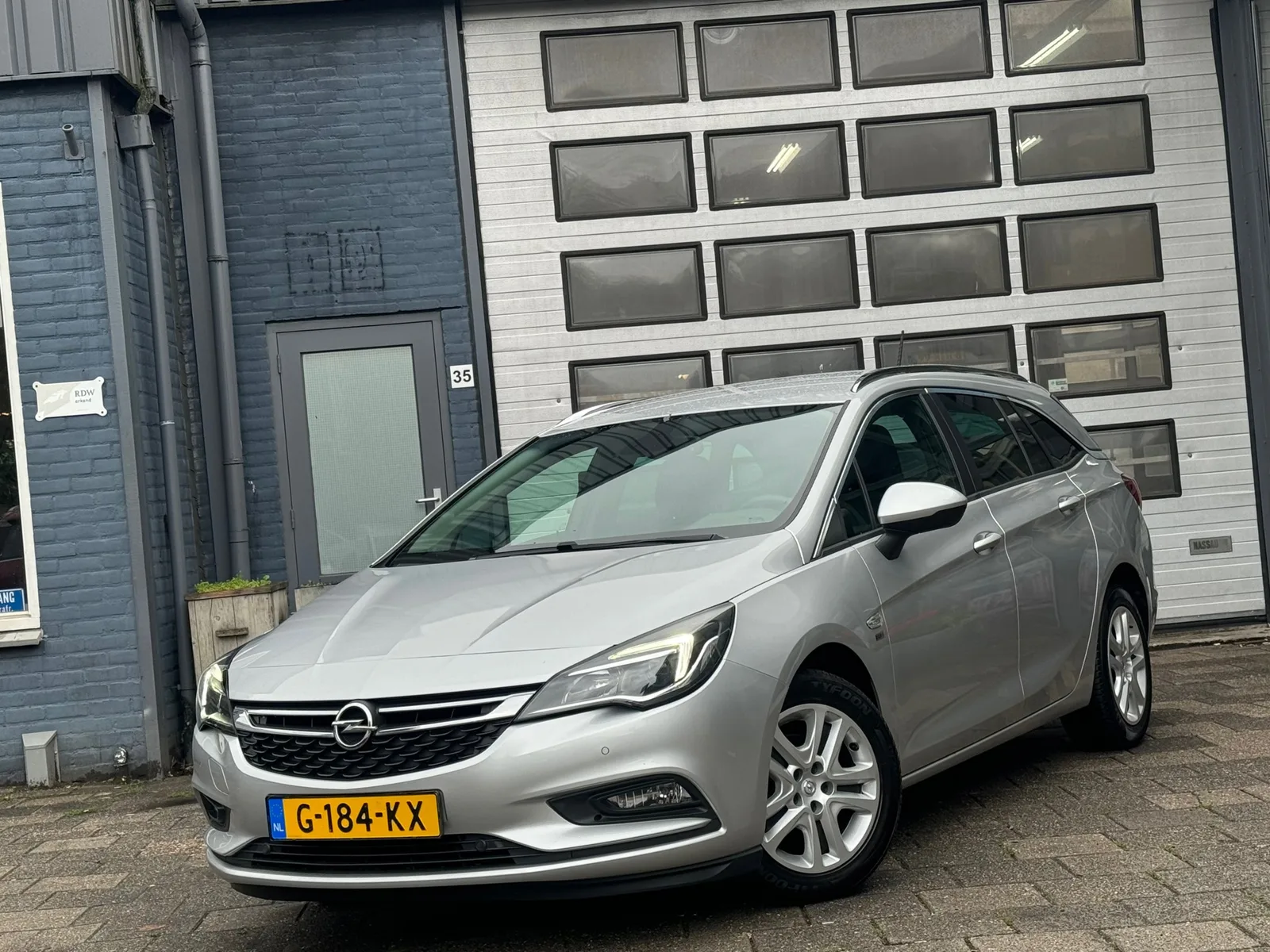 Opel Astra Sports Tourer (2019) — foto 1