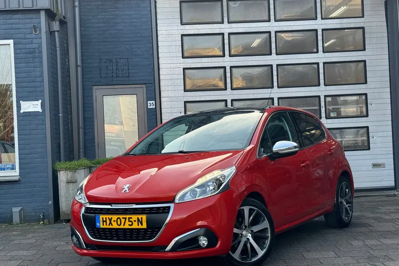 Peugeot 208 (2016)
