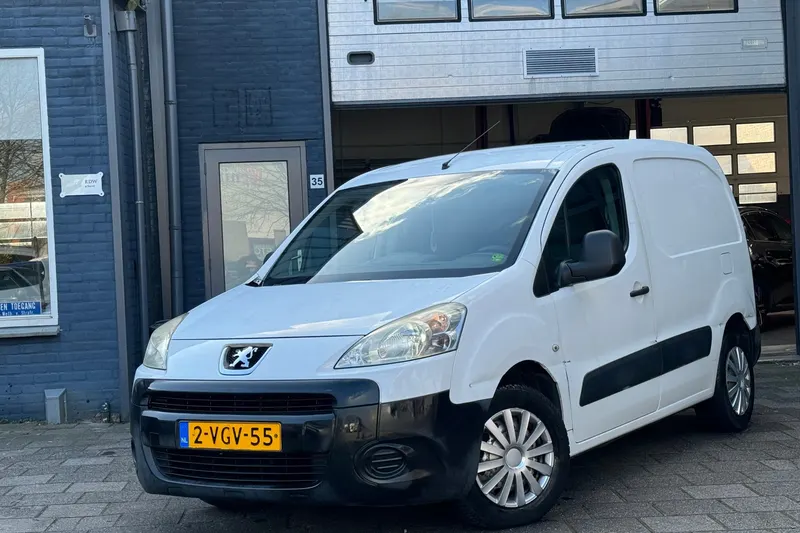 Peugeot Partner (2010)