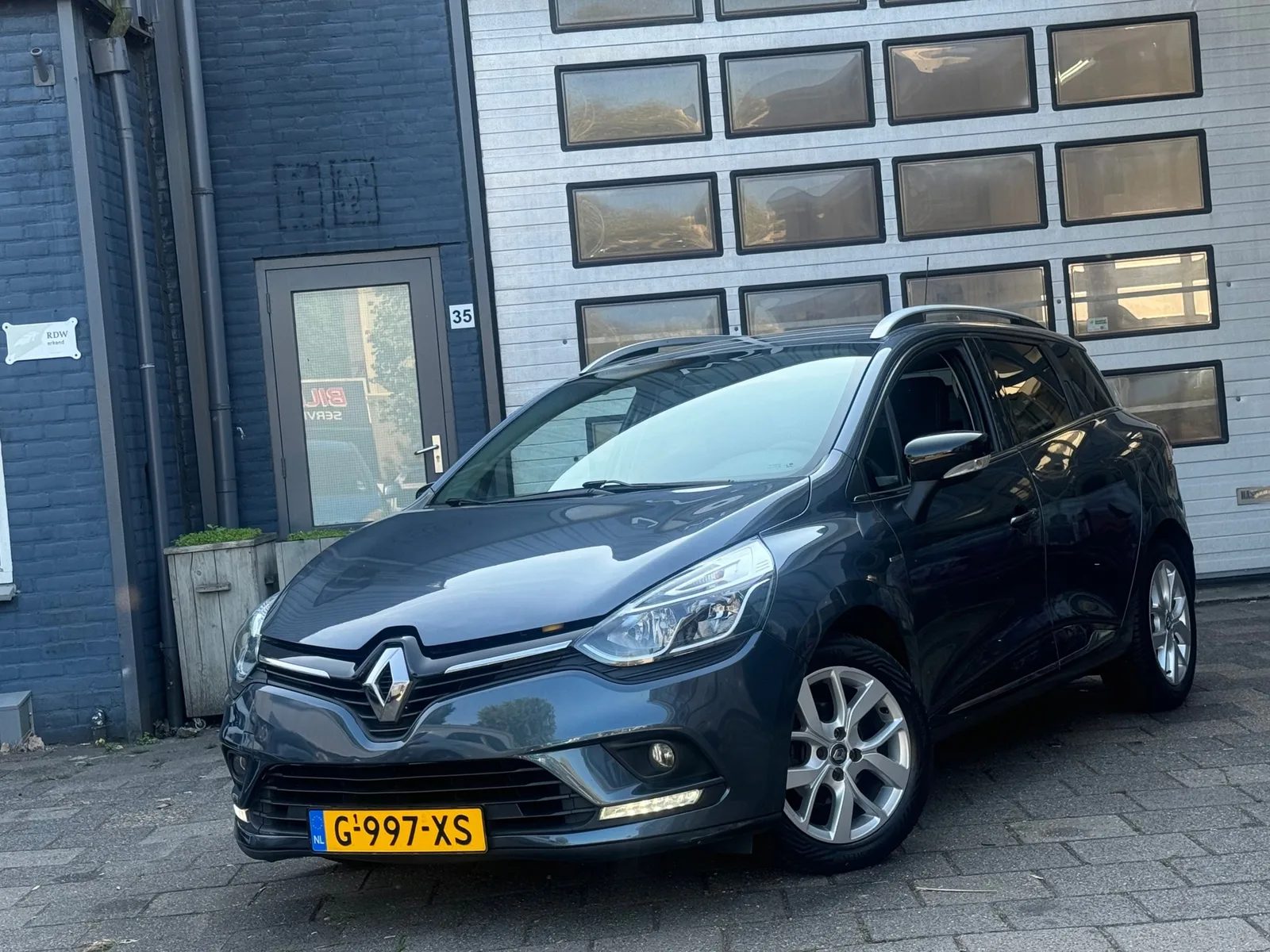 Renault Clio (2019) — foto 1