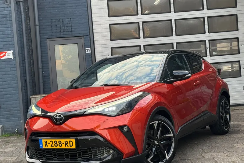 Toyota C-HR (2021)
