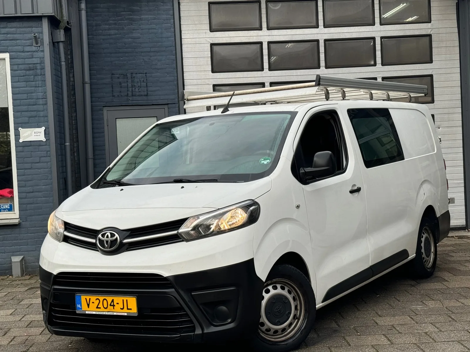 Toyota Proace (2017) — foto 1