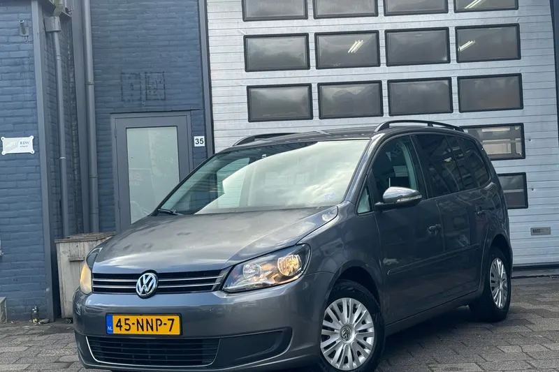 Volkswagen Touran (2010)