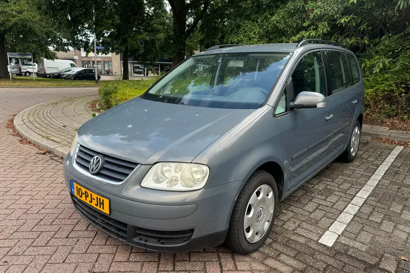 Volkswagen Touran (2004)