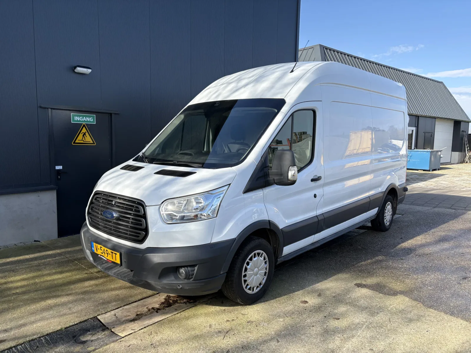 Ford Transit (2015) — foto 1