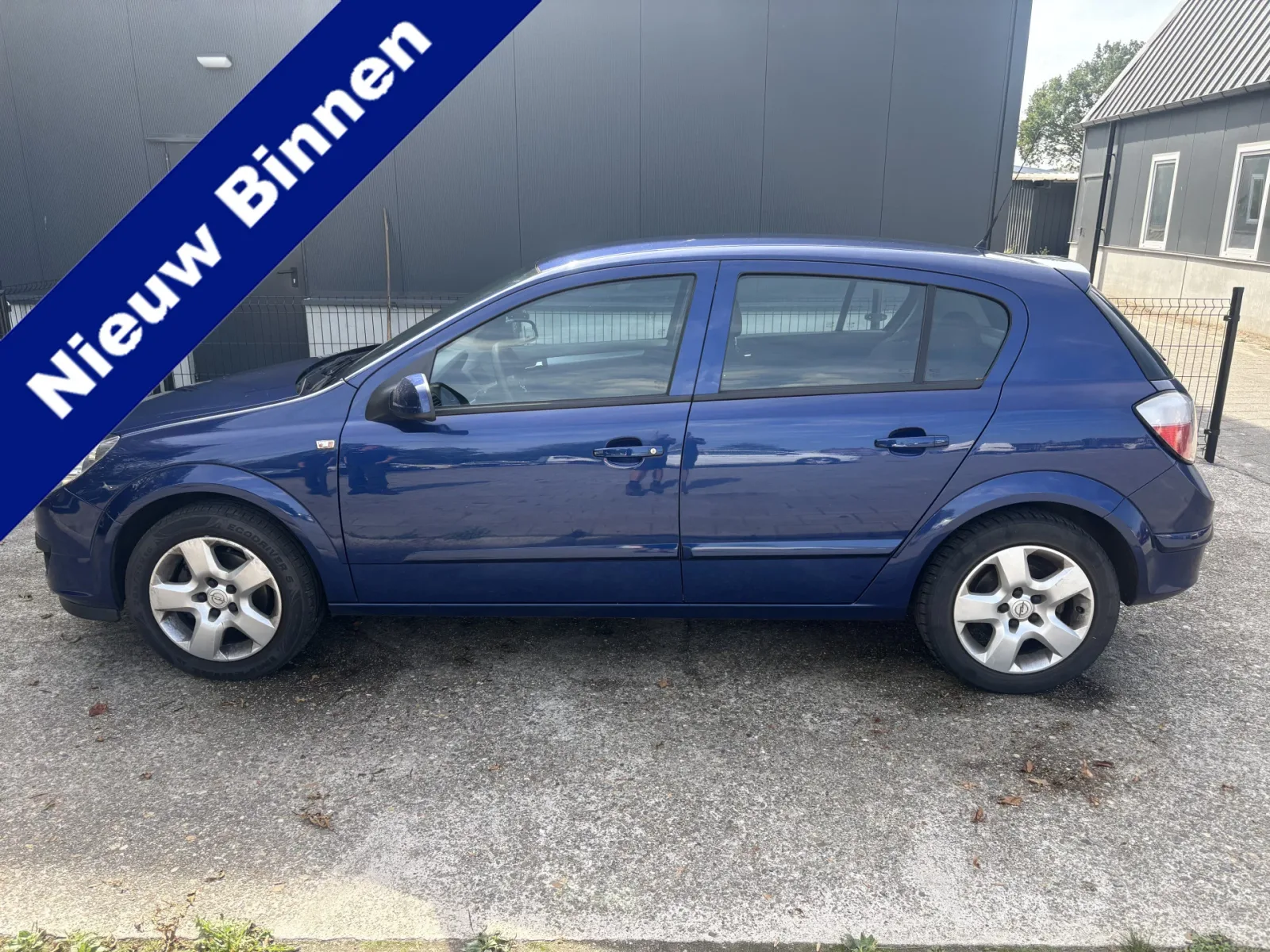 Opel Astra (2005) — foto 1