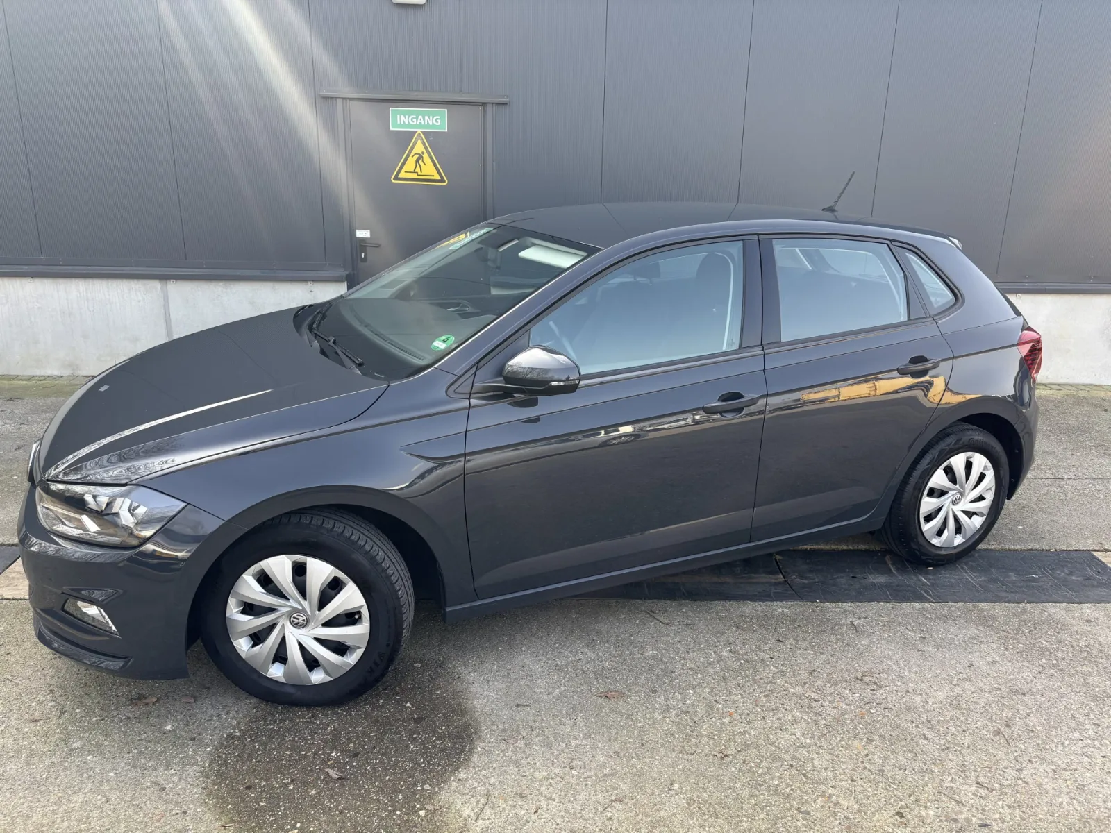 Volkswagen Polo (2018) — foto 1