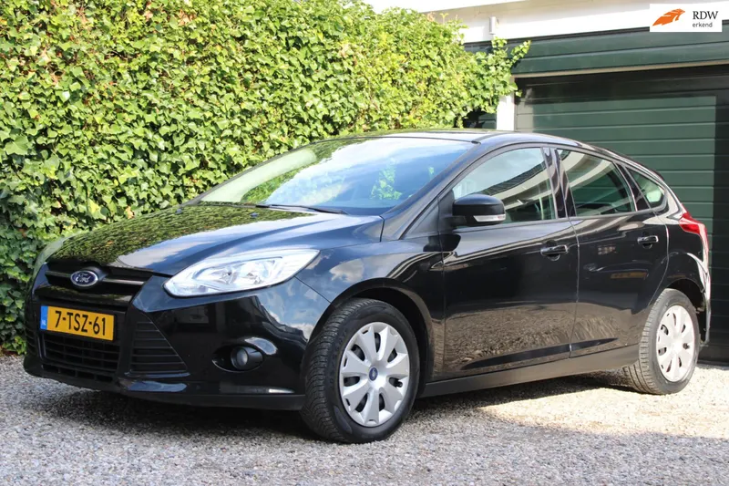 Ford Focus (2012)
