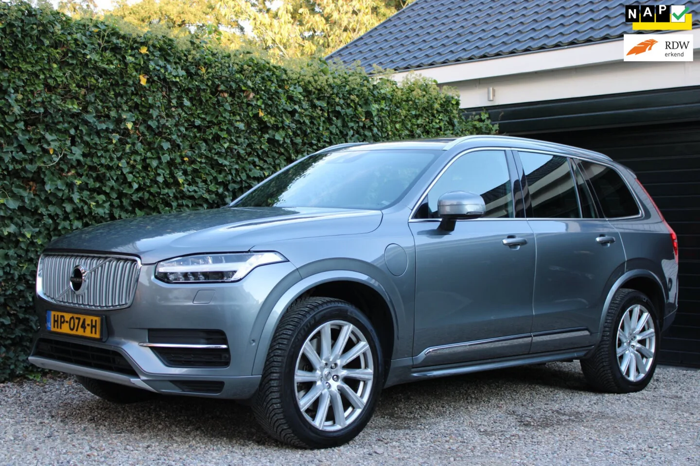 Volvo XC90 (2015) — foto 1