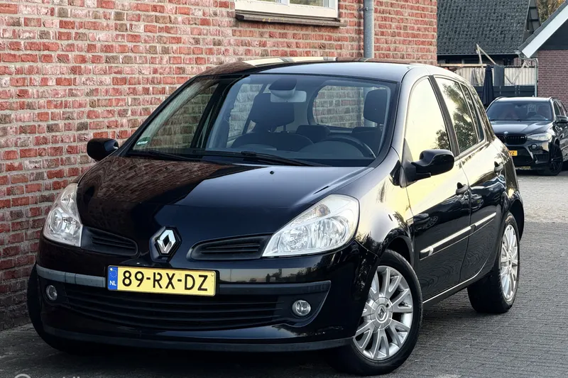 Renault Clio (2005)