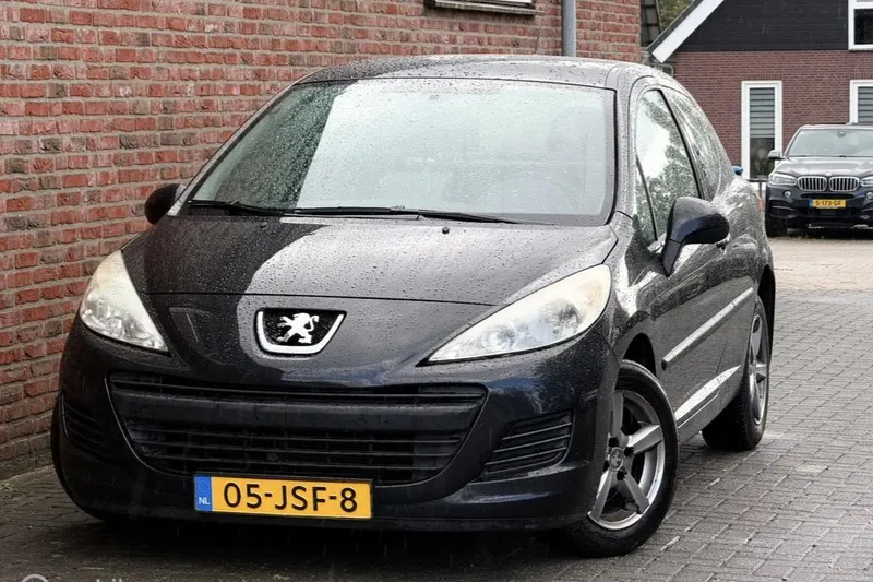 Peugeot 207 (2009)