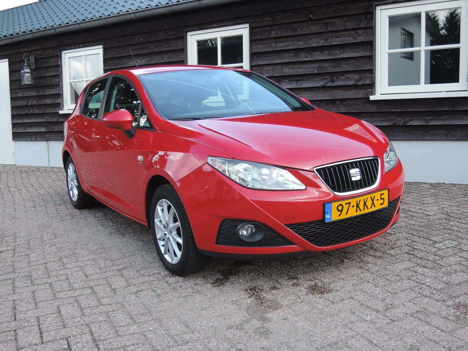 SEAT Ibiza (2010) — foto 1