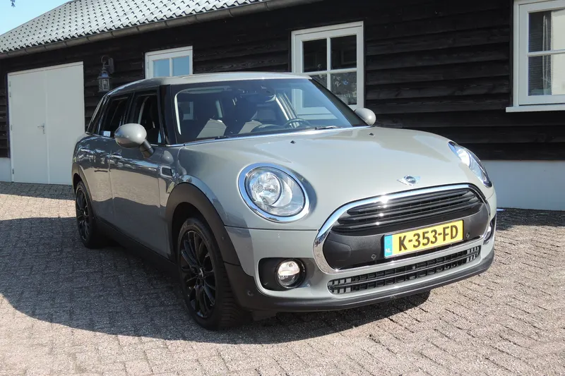 MINI Clubman (2017)