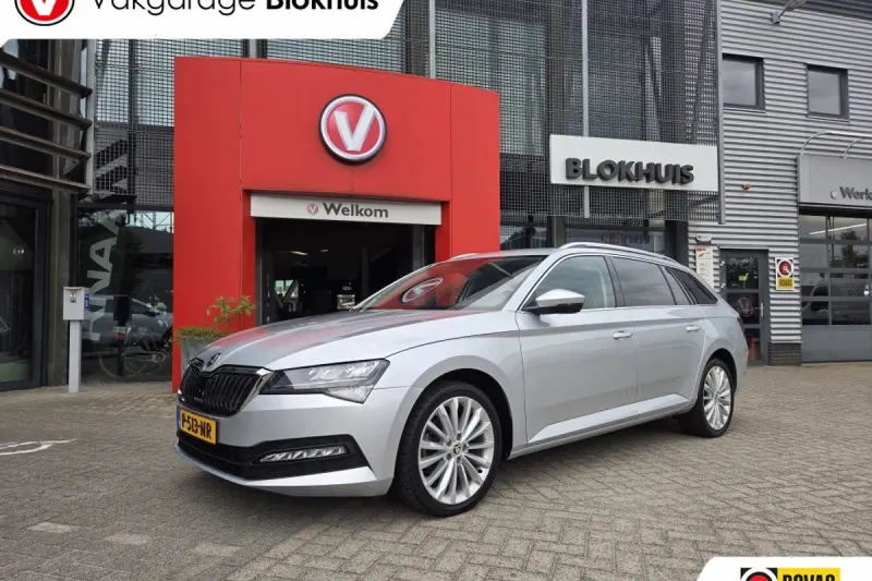 Škoda Superb (2022)